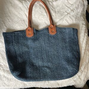 Like new, blue tote, purse, beach bag, messenger bag. Perfect 4 spring, vacation